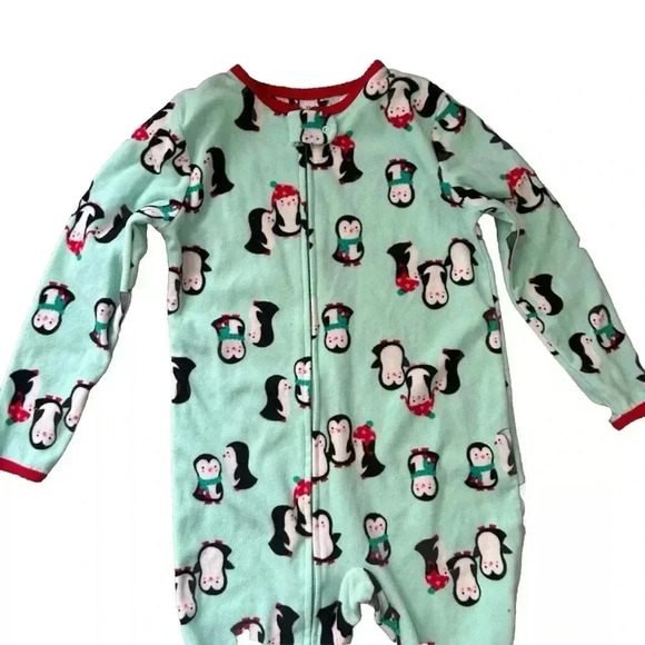 Carter’s Fleece Footie Winter Penguin Pajamas Size 5T - Picture 2 of 4